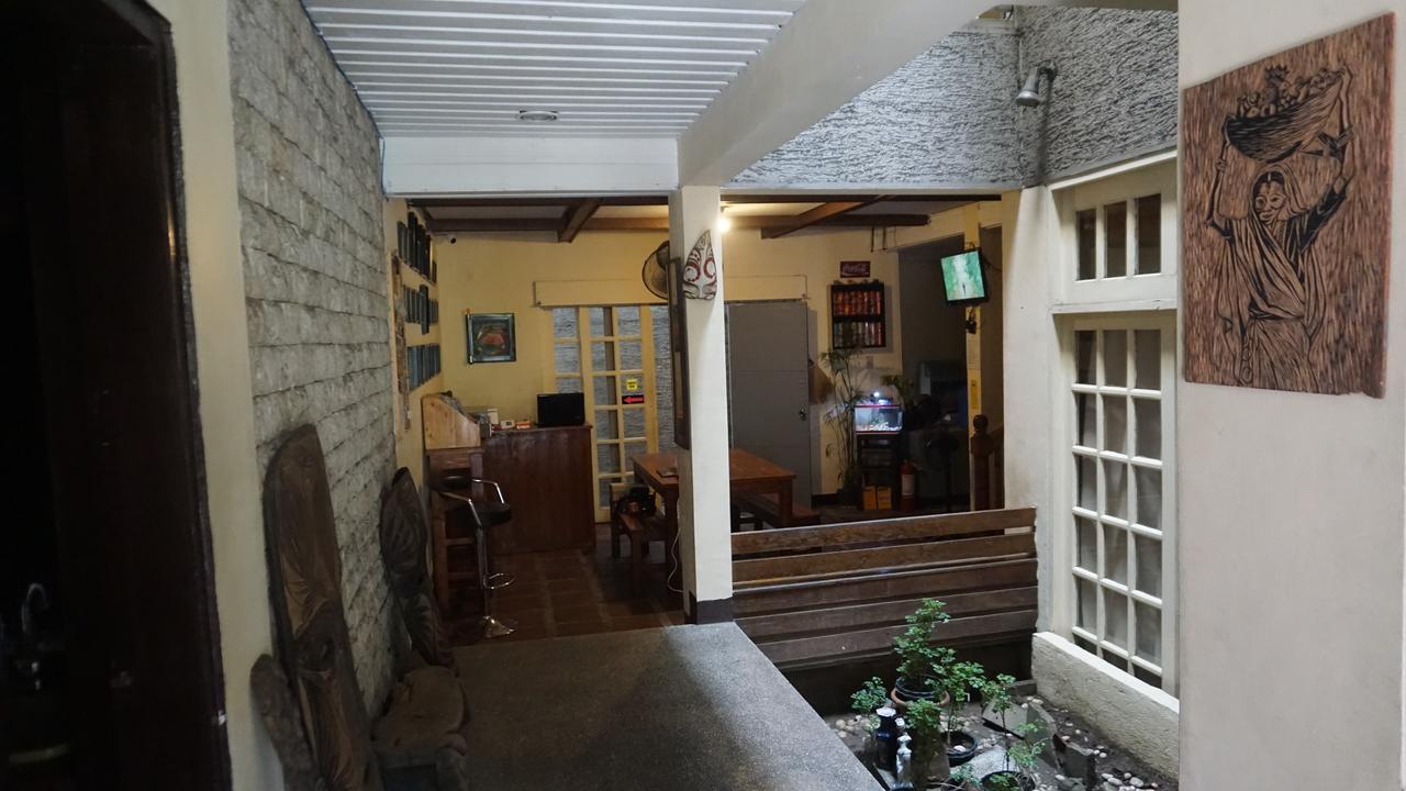 Kamuning Transient Hostel Quezon City Exterior photo